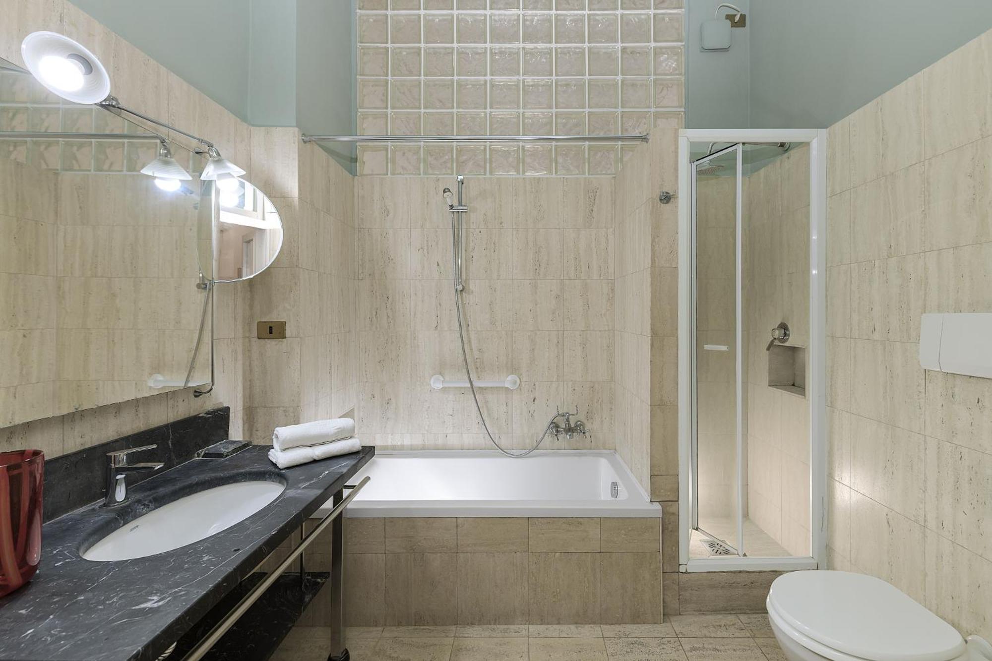 Appartement Bernini Al Borgo à Rome Extérieur photo